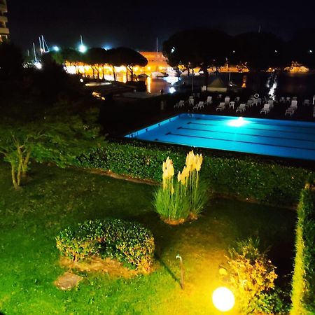 Signora Ruth - Aprilia Residence Aprilia Marittima Ngoại thất bức ảnh