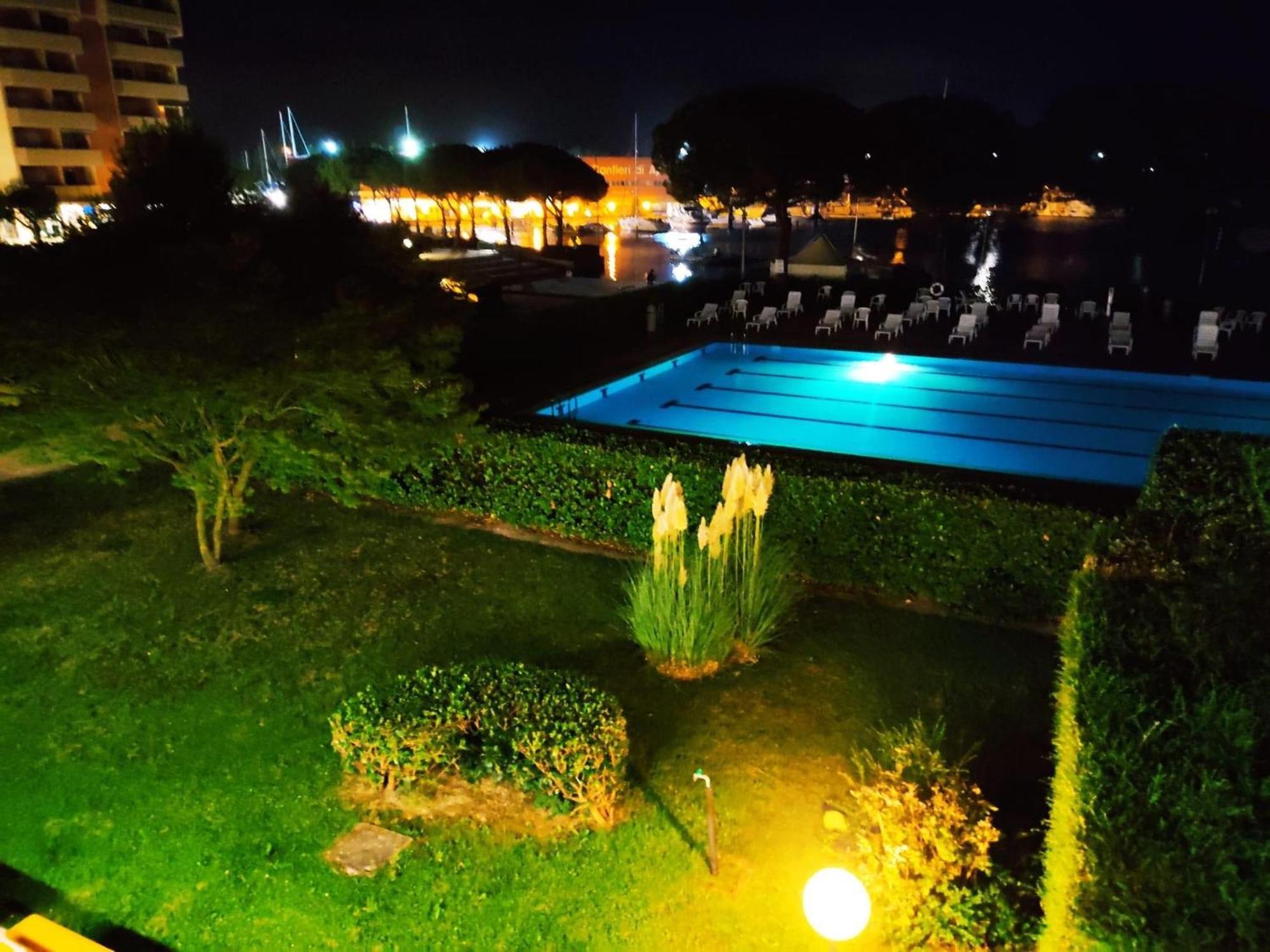 Signora Ruth - Aprilia Residence Aprilia Marittima Ngoại thất bức ảnh